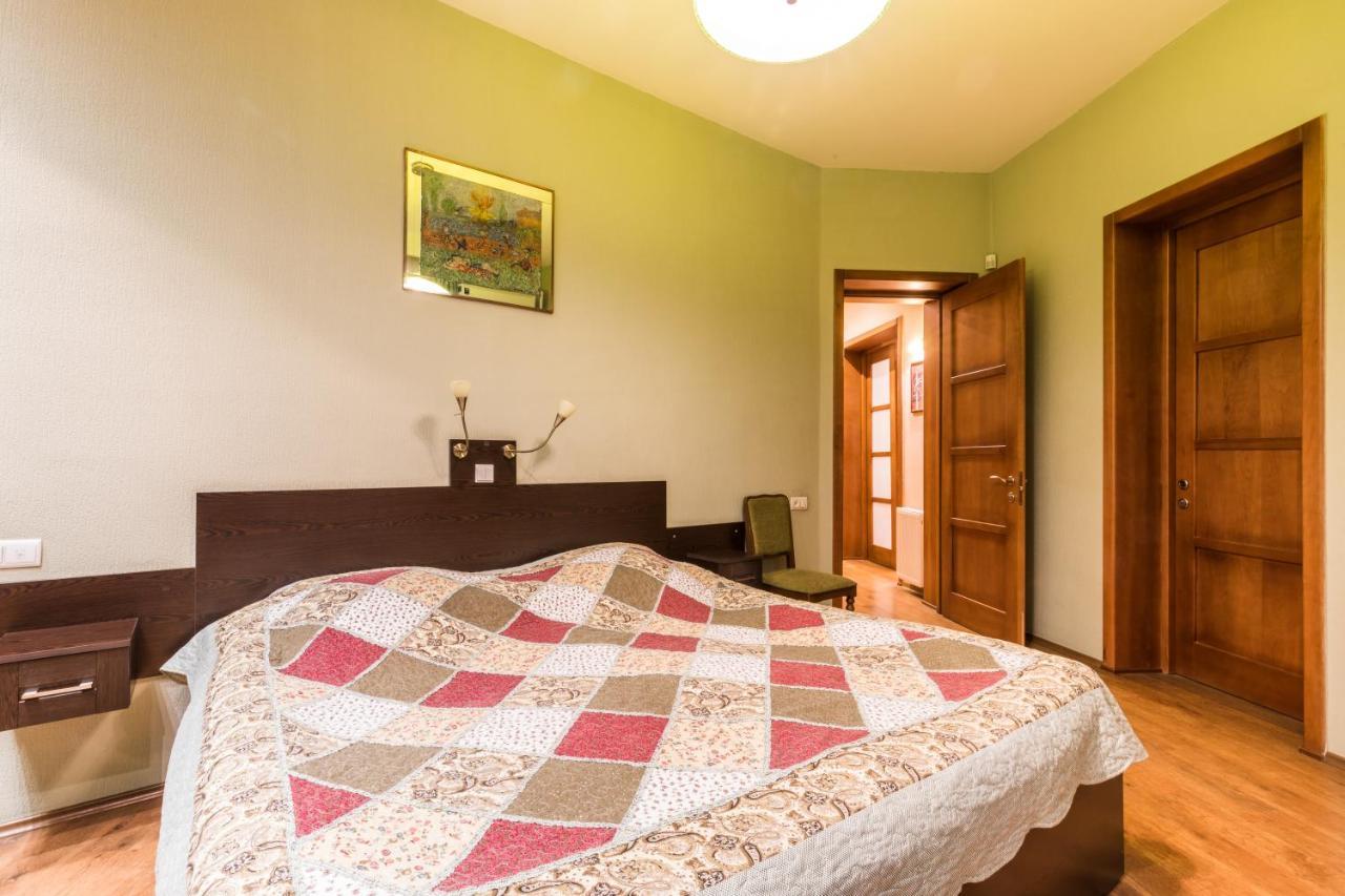 Apartment At 12 Baratashvili Street Tbilisi Exterior photo
